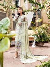 Mariyam Hussain Lawn collection